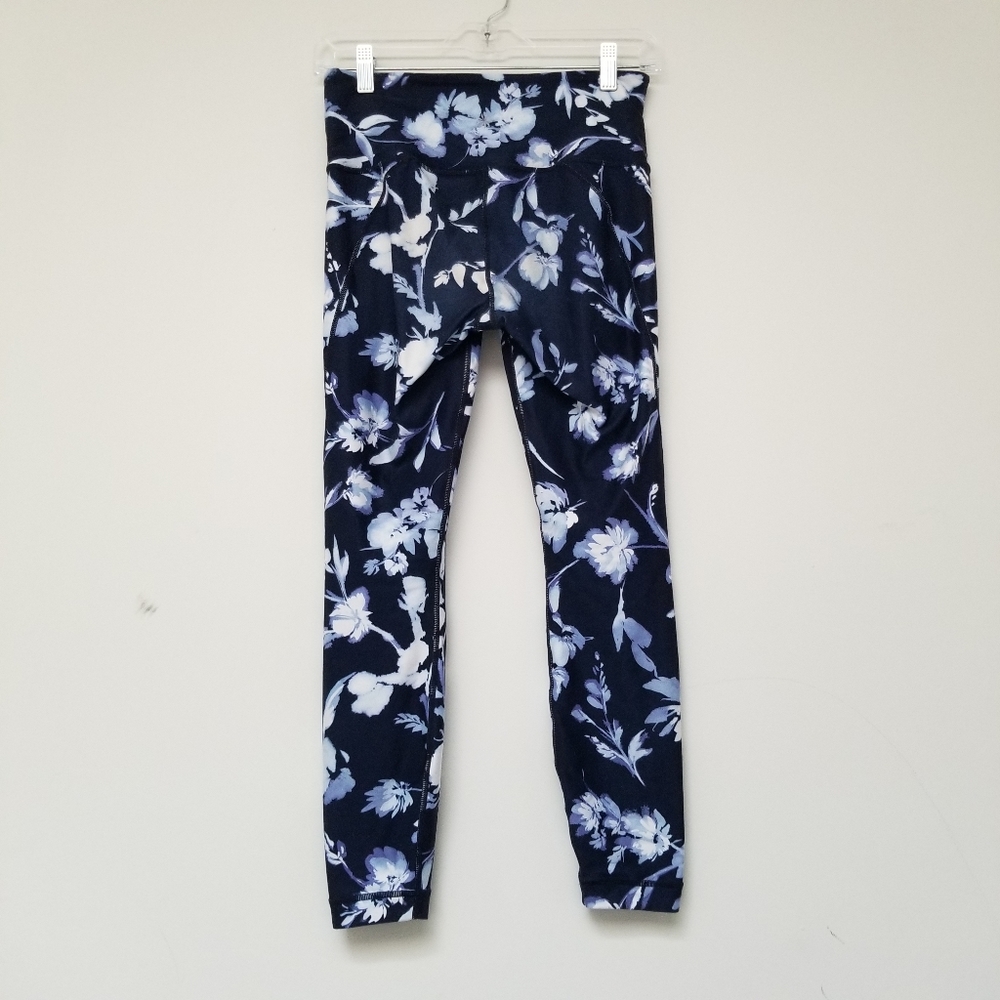 Athleta Blue Water Salutation Leggings 7/8 Size Small